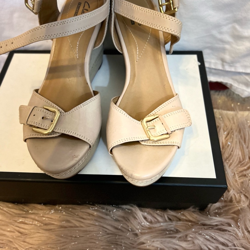 Clark’s Elegant Beige Women's Wedge Sandals